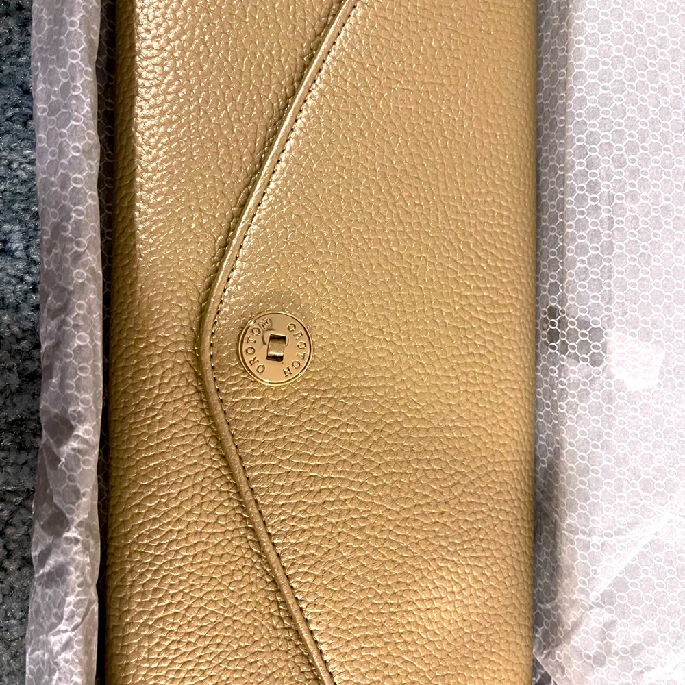 Oroton gold clutch